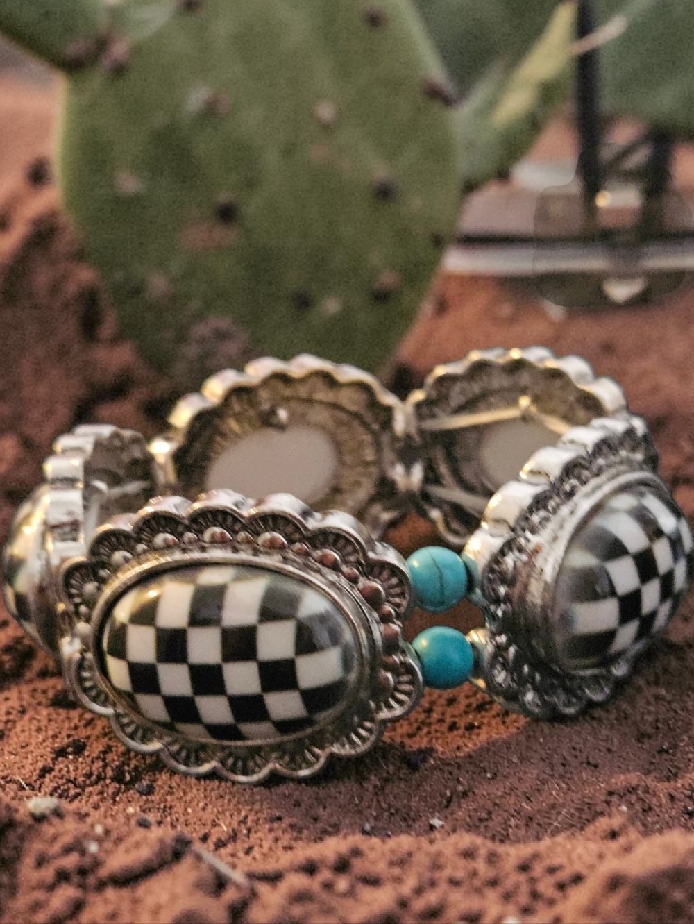BLACK & WHITE CHECKERED  STRETCH BRACELET